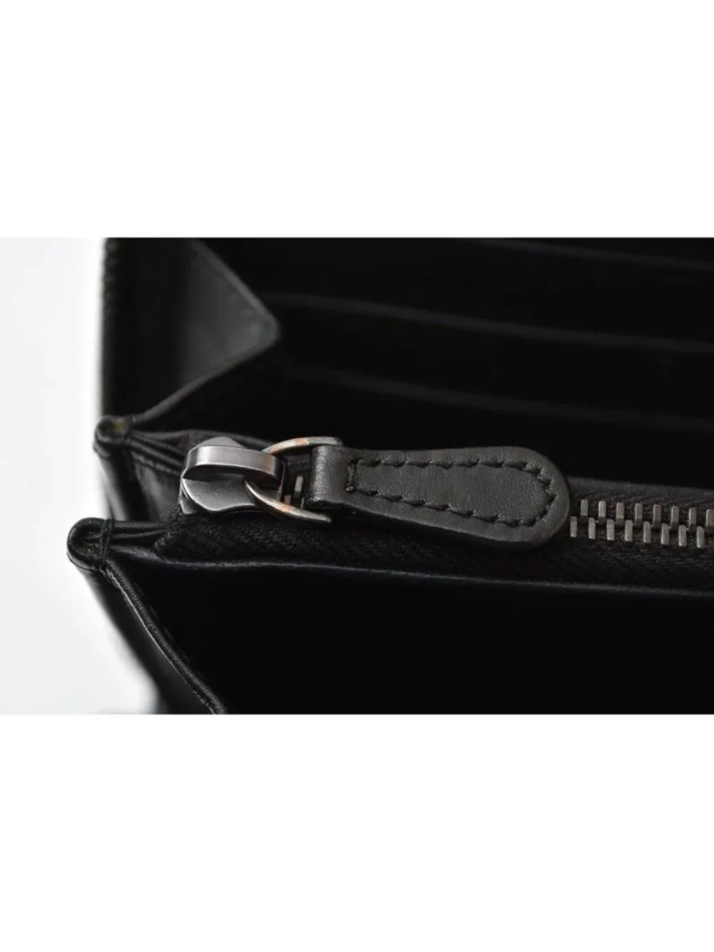 Bottega Veneta Wallet Zip Around Intrecciato Black